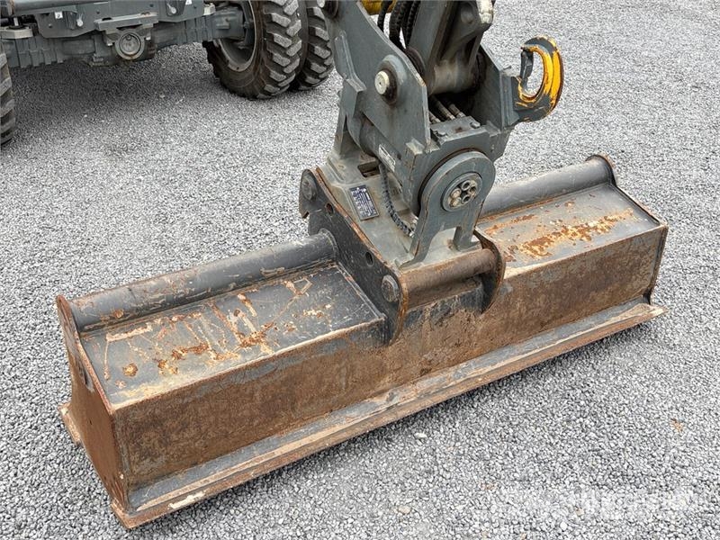 Wacker Neuson EW100 Wheel Excavator Bageri na kotačima