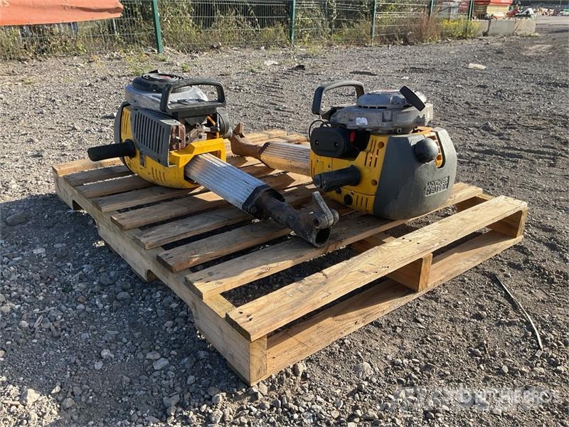 Wacker Neuson of (2)  Wacker Neuson BH55 Cordless Demolition Bre Meißelgrubber