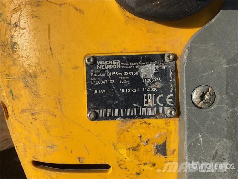 Wacker Neuson of (2)  Wacker Neuson BH55 Cordless Demolition Bre Meißelgrubber