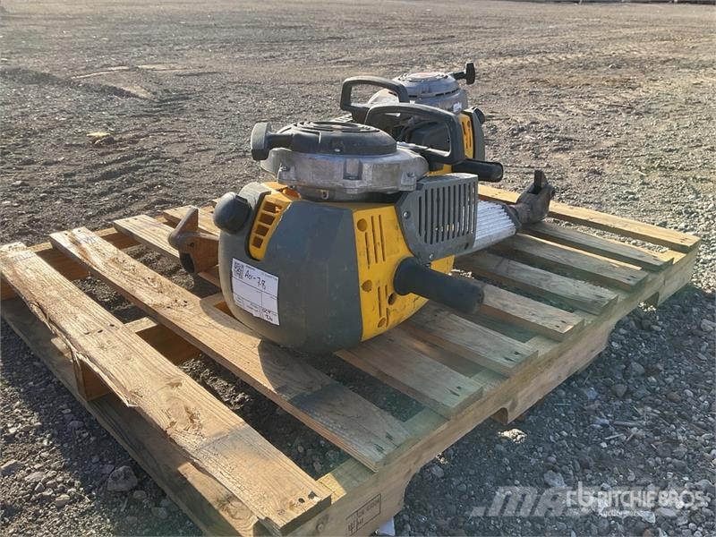 Wacker Neuson of (2)  Wacker Neuson BH55 Cordless Demolition Bre Meißelgrubber