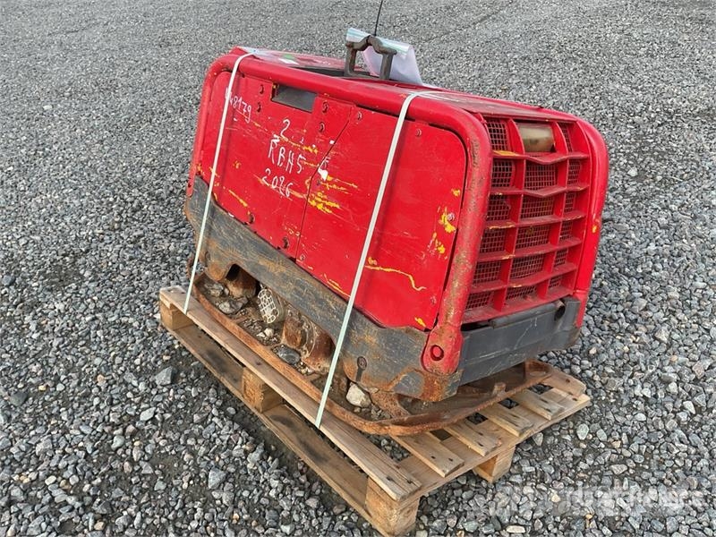 Wacker Neuson Quantity Of Rental Equipment Vibratory Plate Compa Trilmachines