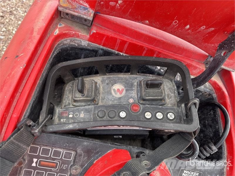 Wacker Neuson Roller RT Compacteur Pied De Mouton Padfoot Drum C 單輪滾壓機
