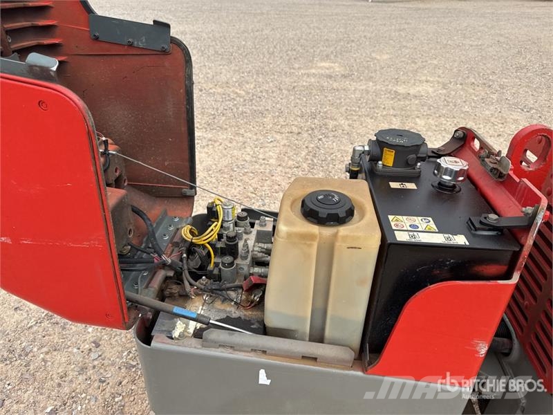 Wacker Neuson Roller RT Compacteur A Guidage Manuel Walk Behind Otros rodillos