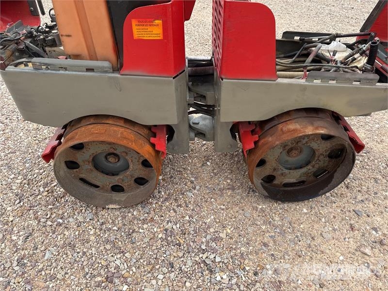 Wacker Neuson Roller RT Compacteur A Guidage Manuel Walk Behind Otros rodillos
