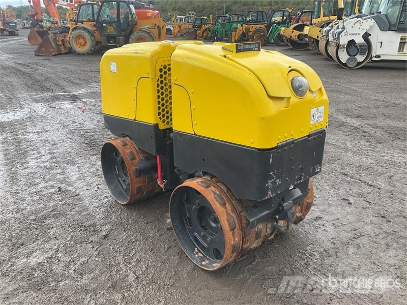 Wacker Neuson RT Trench Compactor Pinnasetihendajad