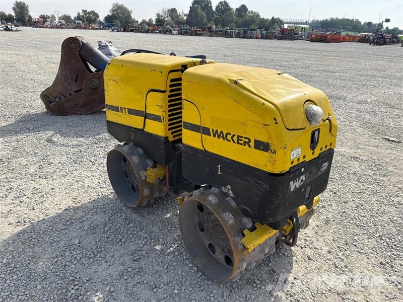 Wacker Neuson RT03 Remote Control Walk Behind Roller Muud rullid