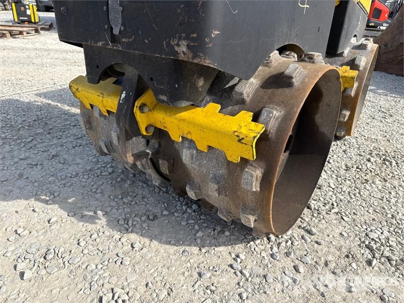 Wacker Neuson RT03 Remote Control Walk Behind Roller Muud rullid