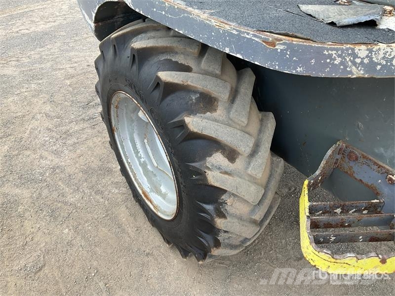 Wacker Neuson S 2 ton 4x4 Swivel Dumper Dumpers de obras
