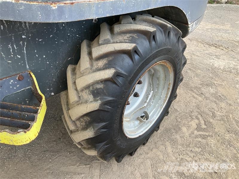 Wacker Neuson S 2 ton 4x4 Swivel Dumper Dumpers de obras