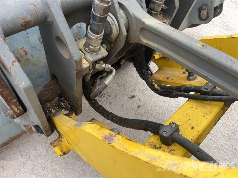 Wacker Neuson WL44 Chargeuse Sur Pneus Wheel Loader Utovarivači na kotačima