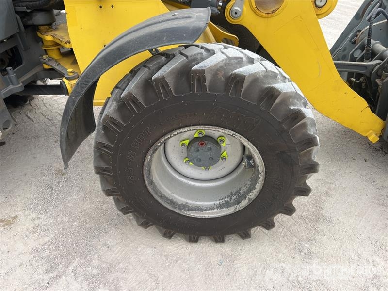 Wacker Neuson WL44 Chargeuse Sur Pneus Wheel Loader Utovarivači na kotačima