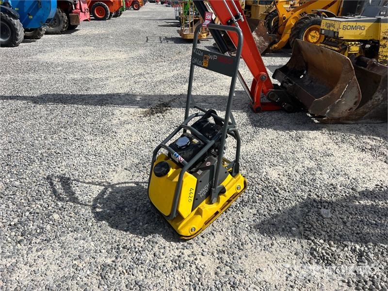 Wacker WP1550 دكاكات أفقية