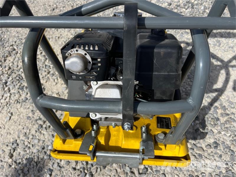 Wacker WP1550 دكاكات أفقية