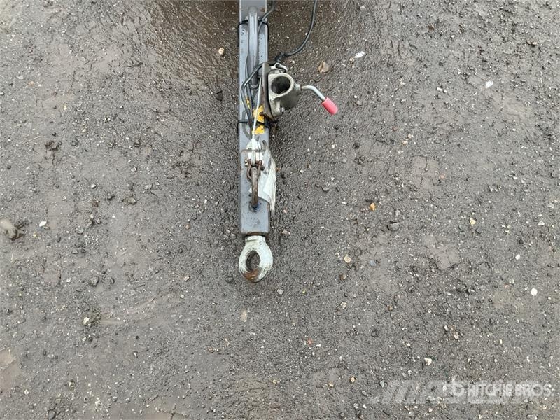  Walk Behind Roller Equipment Trailer مقطورات مركبات نقل