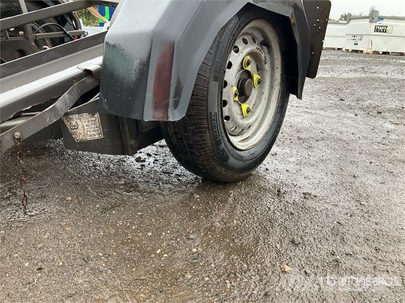  Walk Behind Roller Equipment Trailer مقطورات مركبات نقل