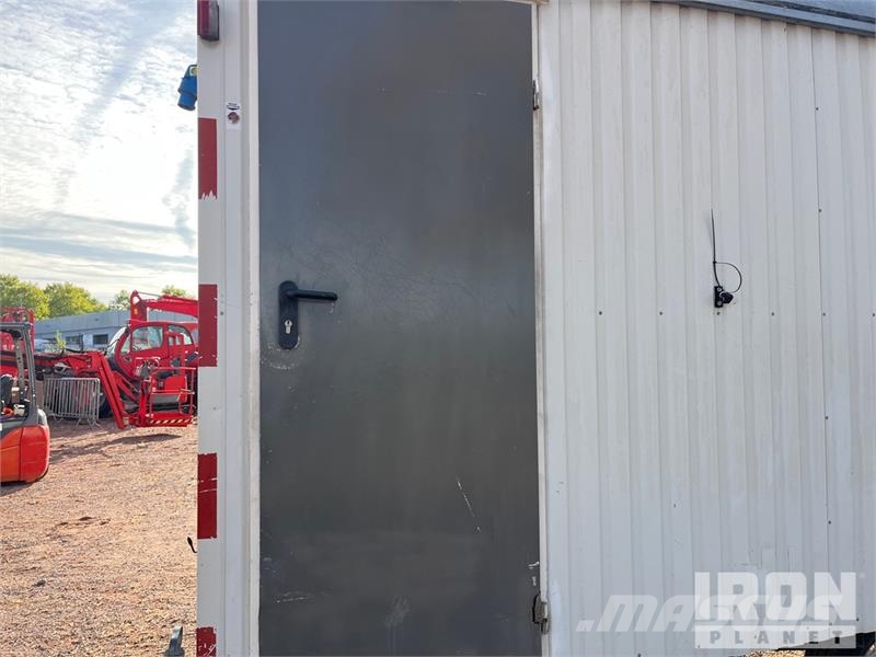 Warrlich Mobil 5x2.20 S/A Enclosed Trailer Прицепы-фургоны