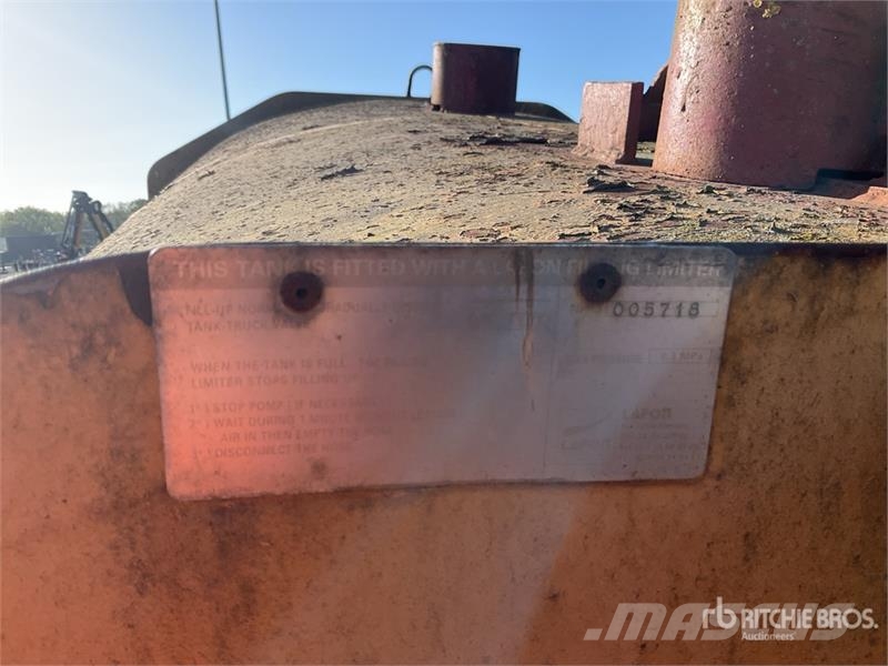 Water Tank Fuel and additive tanks