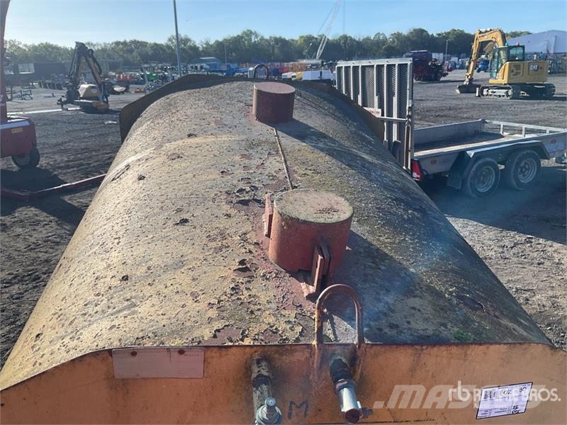 Water Tank Fuel and additive tanks