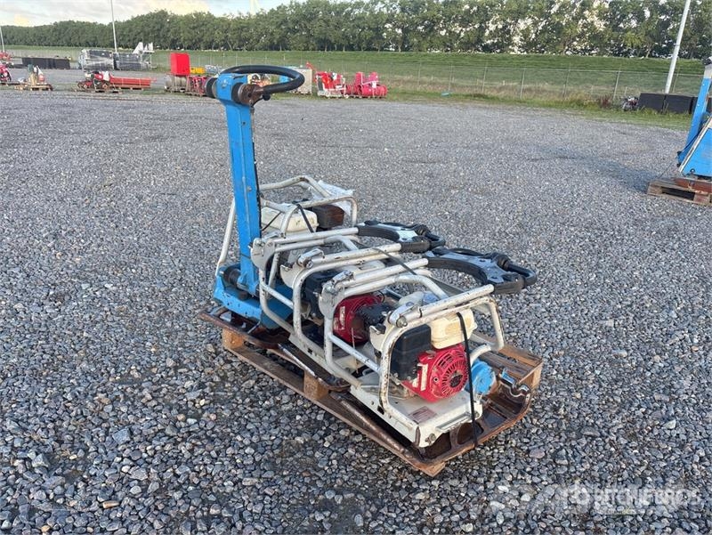 Weber CF3HD Vibratory Plate Compactor (Inoperable) 夯實機(夯土機)