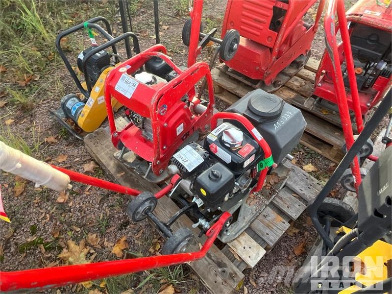 Weber CR1 Vibratory Plate Compactor دكاكات أفقية