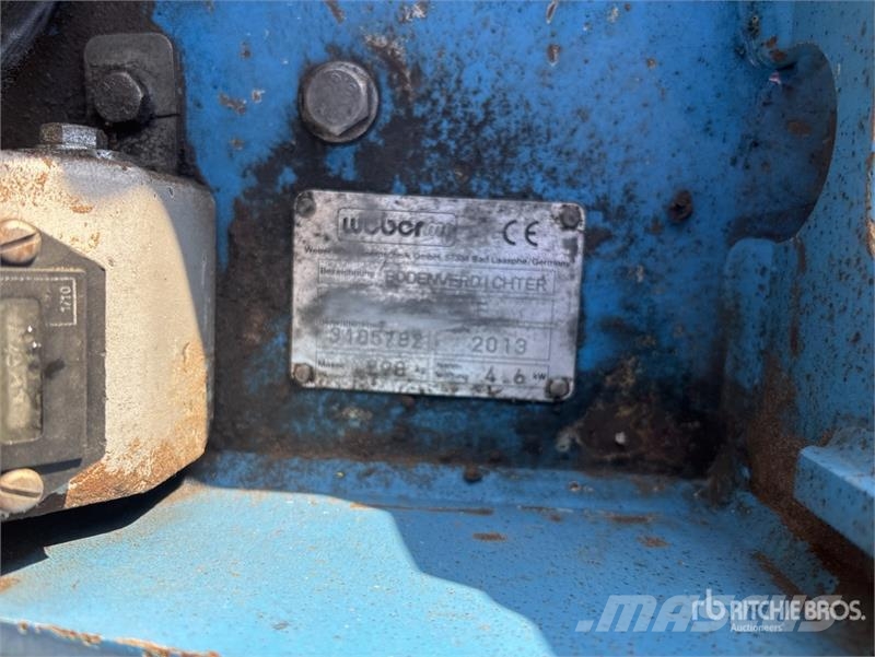 Weber CR5 Vibratory Plate Compactor 夯實機(夯土機)