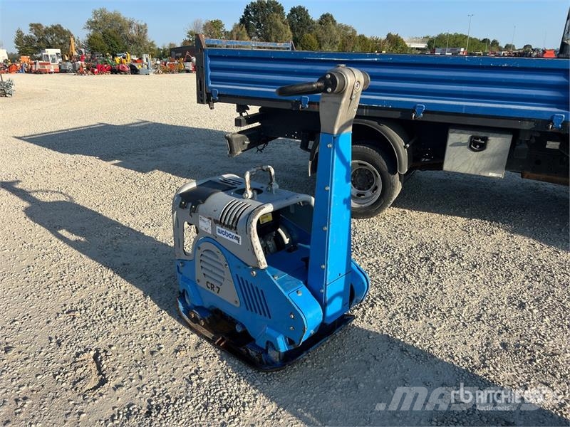 Weber CR7HD Vibratory Plate Compactor Vibrátorok
