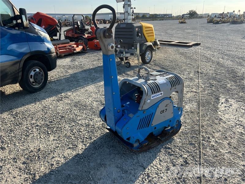 Weber CR7HD Vibratory Plate Compactor Vibrátorok