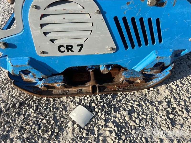 Weber CR7HD Vibratory Plate Compactor Vibrátorok