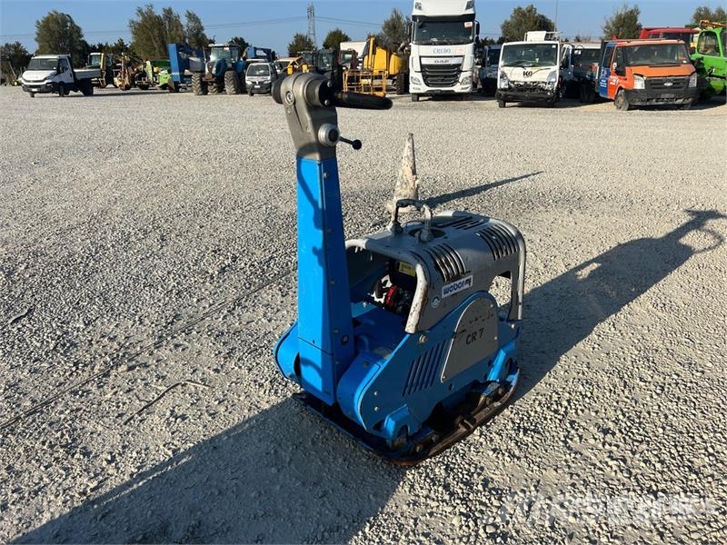 Weber CR7HD Vibratory Plate Compactor Vibrátorok