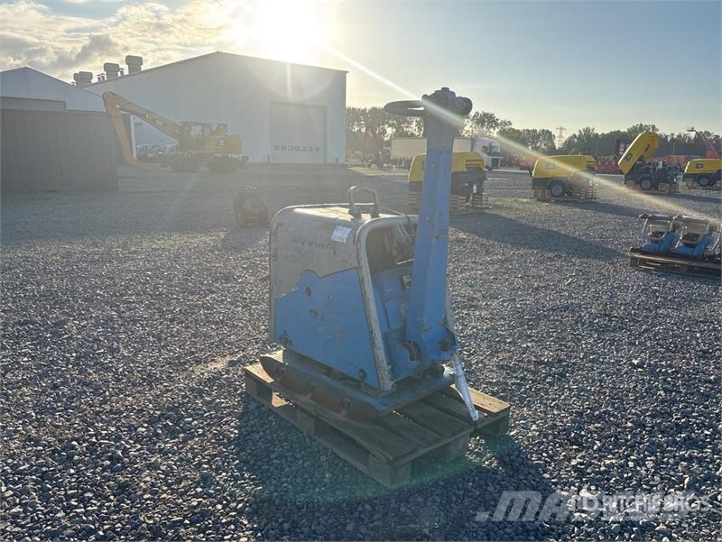 Weber CR8 Vibratory Plate Compactor 夯實機(夯土機)