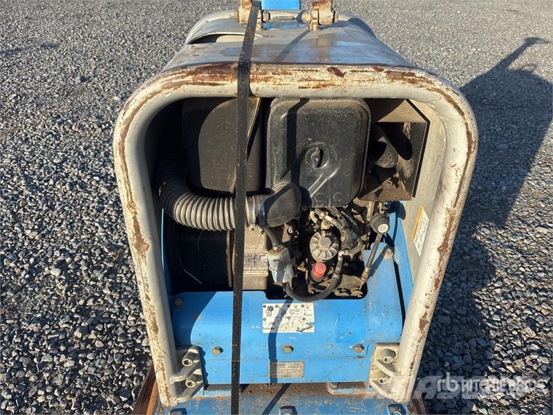 Weber CR8 Vibratory Plate Compactor 夯實機(夯土機)