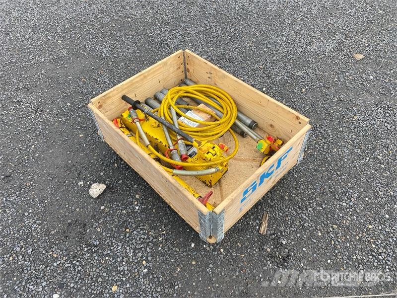 Weber Hydraulic Lifting Set 15t معدات البناء - غير ذلك