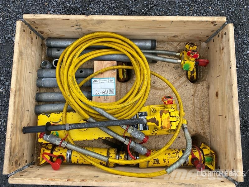 Weber Hydraulic Lifting Set 15t معدات البناء - غير ذلك