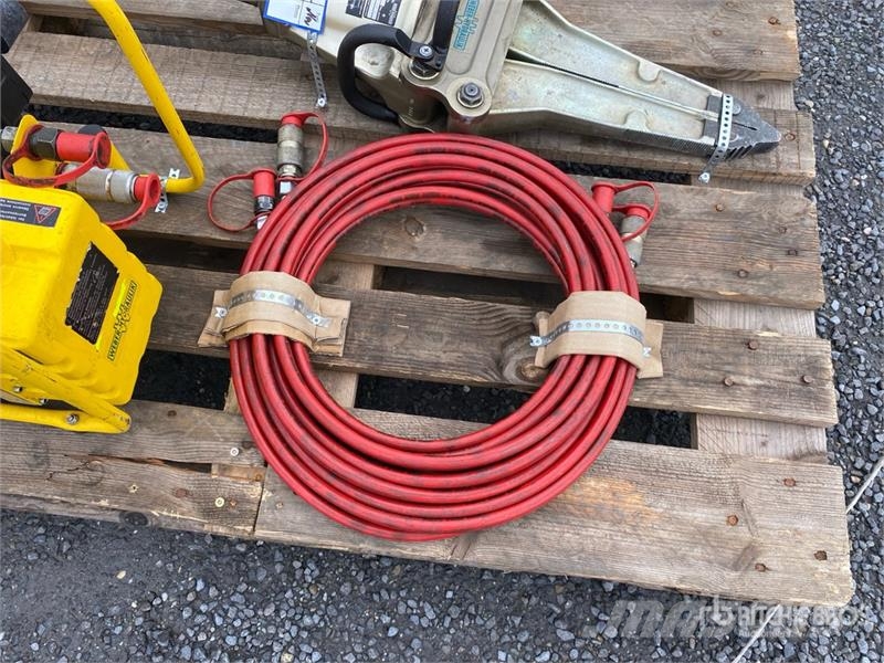 Weber Hydraulic Rescue Set معدات البناء - غير ذلك