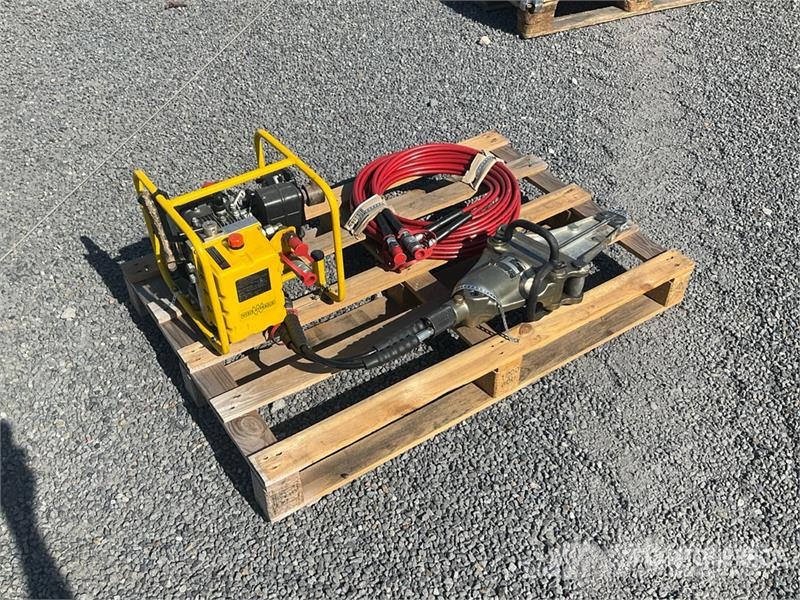 Weber V330 Hydraulic Rescue Set Other components