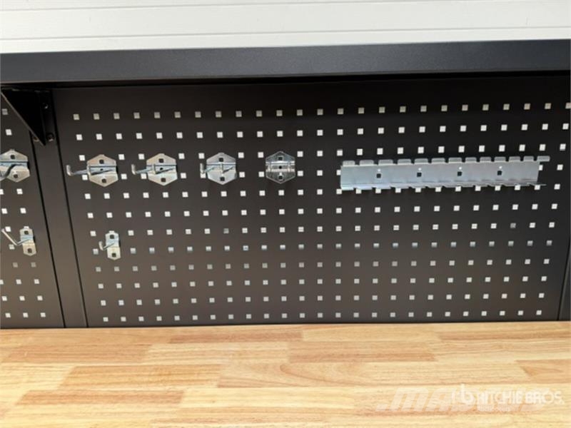 Welgtek SS Tool Cabinet 84" WL-84-BLACK Други компоненти