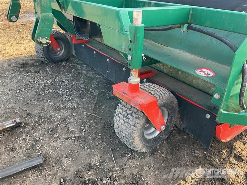 Wessex Proline STC 180 Grass/Leaf Collector and Sweeper - Agriculture - Others