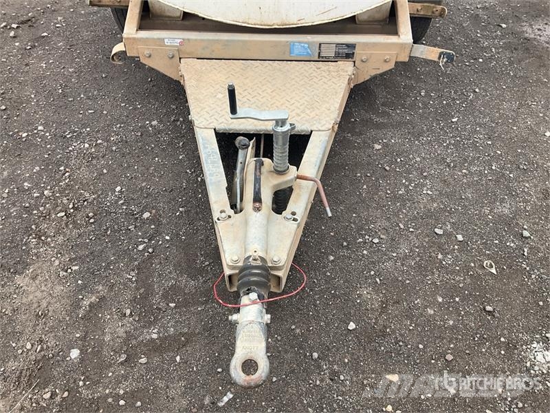 Western 2000 L Trailer Mounted Steel Diesel Fuel Tank Depósitos de combustible y aditivos
