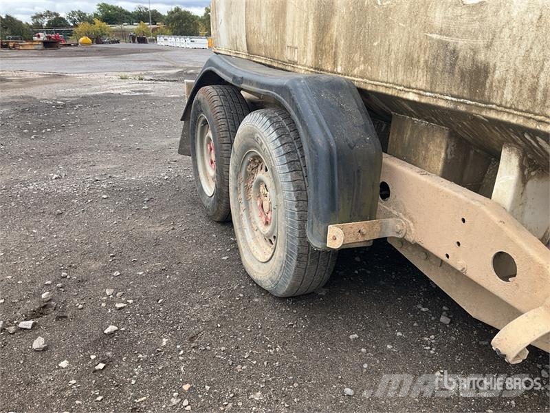 Western 2000 L Trailer Mounted Steel Diesel Fuel Tank Depósitos de combustible y aditivos