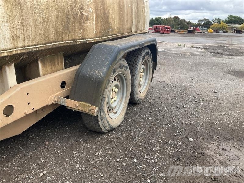 Western 2000 L Trailer Mounted Steel Diesel Fuel Tank Depósitos de combustible y aditivos
