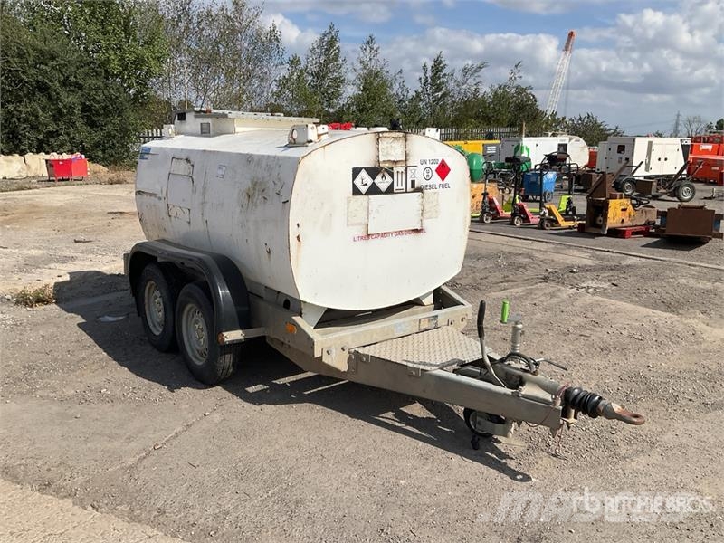 Western 20ART 1940 L Trailer Mounted Steel Fuel Tank صهاريج الوقود والصهاريج الإضافية