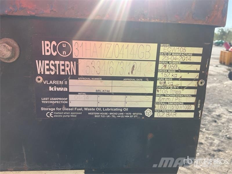 Western ECW105 105 L Portable Steel Diesel Fuel Tank Fuel and additive tanks