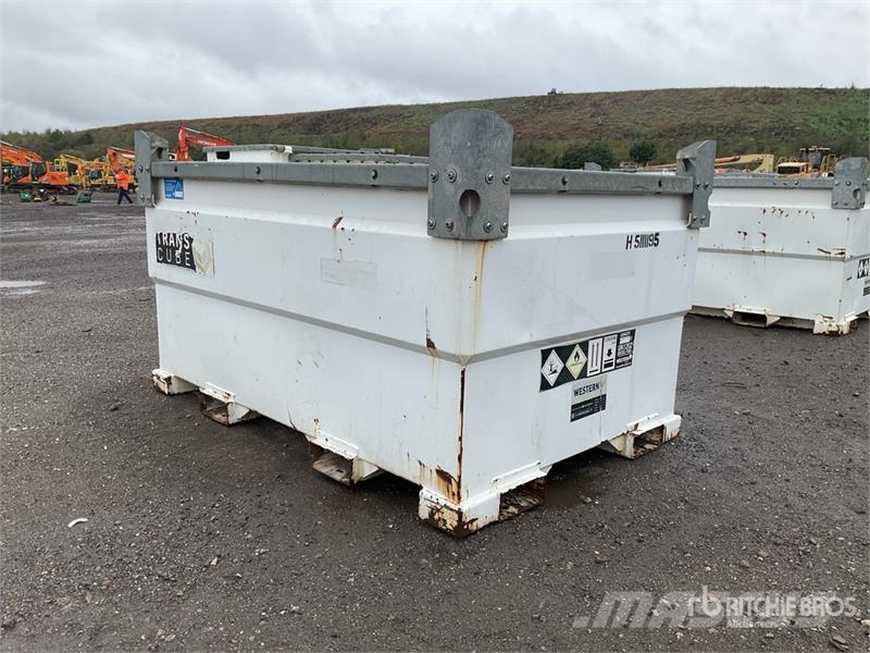 Western Trans Cube Drivstoff og additiv tanker