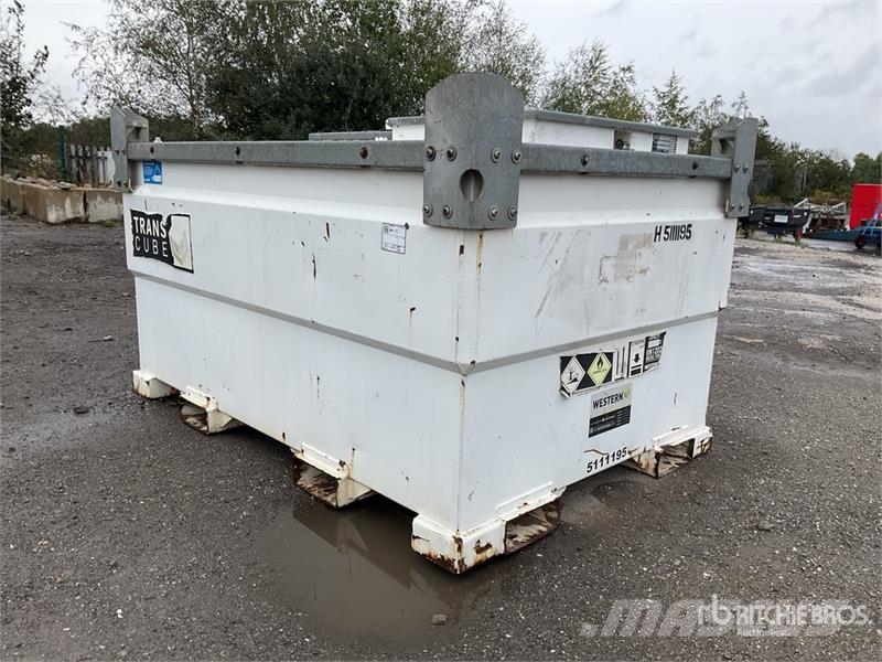 Western Trans Cube Drivstoff og additiv tanker