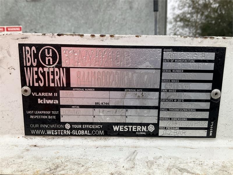 Western Trans Cube Drivstoff og additiv tanker