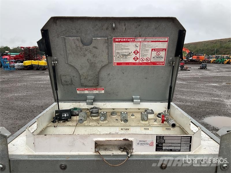 Western Trans Cube Drivstoff og additiv tanker