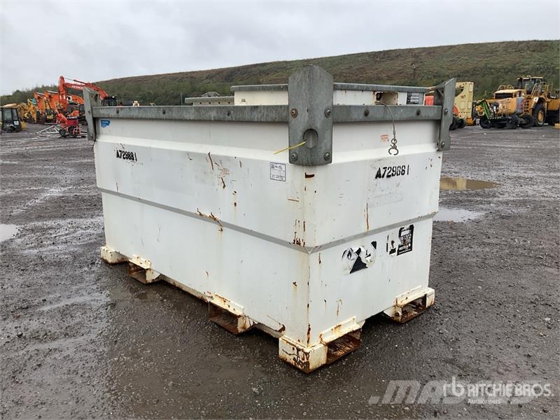Western Trans Cube Drivstoff og additiv tanker