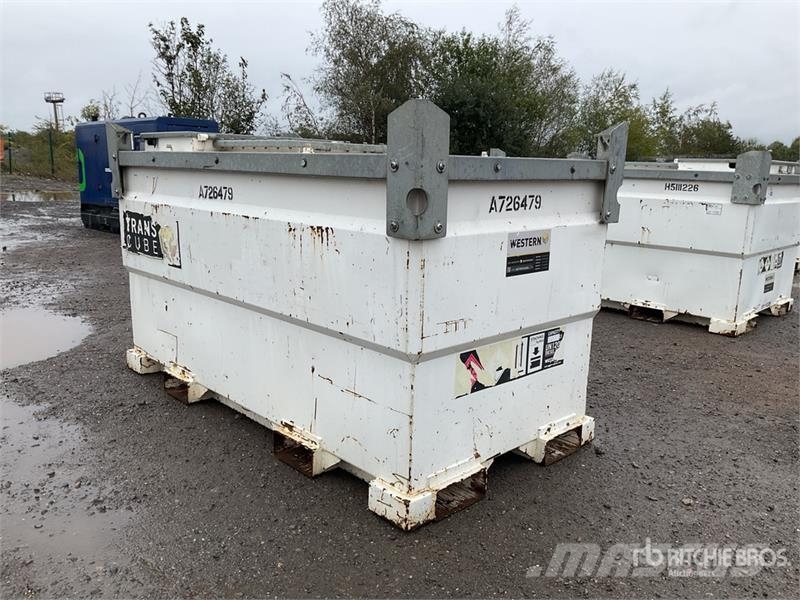 Western Trans Cube Drivstoff og additiv tanker
