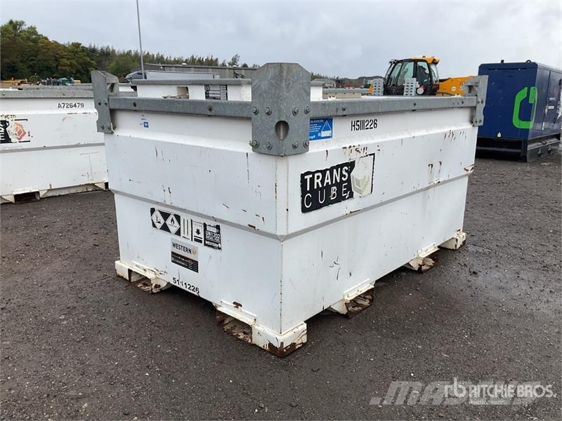 Western Trans Cube Drivstoff og additiv tanker