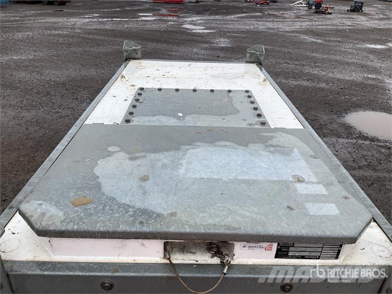 Western Trans Cube Drivstoff og additiv tanker